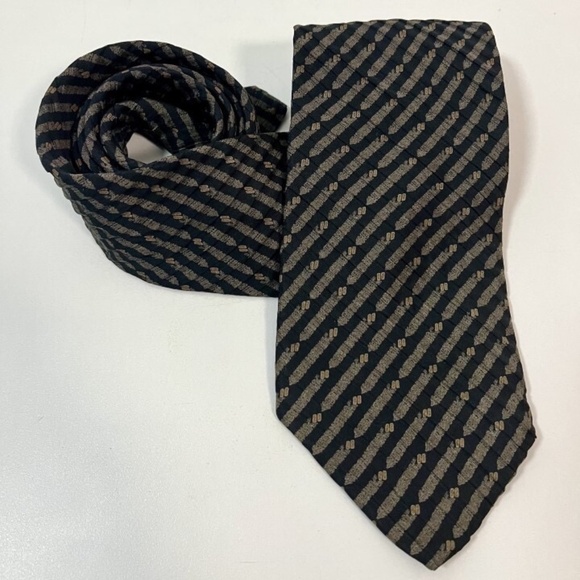 Men's Alfani UOMO 100% Silk Tie Pleated Texture Made in Italy WPL8046 - Picture 1 of 7